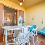 Semesterbostad Relax Space Cascabraga
